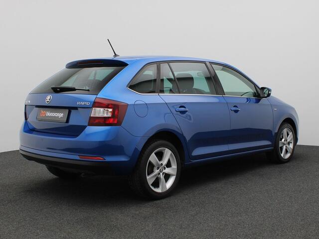 Skoda RAPID Spaceback 1.0 TSI Greentech Clever 95PK Stoelverwarming, Clima, Navi, PDC achter, DAB+, Getinte ramen, 16" LM Velgen