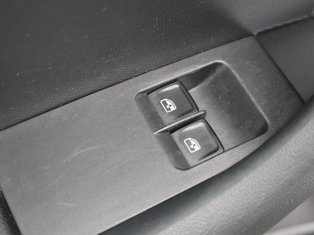 Skoda RAPID Spaceback 1.0 TSI Greentech Clever / Apple CarPlay & Android Auto / LMV / Cruise Control / Airco Climate Control / Parkeersensoren achter / Navigatie /