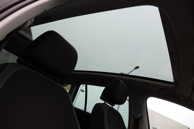 Skoda RAPID Spaceback 1.2 TSI Greentech JOY, Automaat, navigatie, panoramadak, cruisecontrole waanzinnig mooie auto!