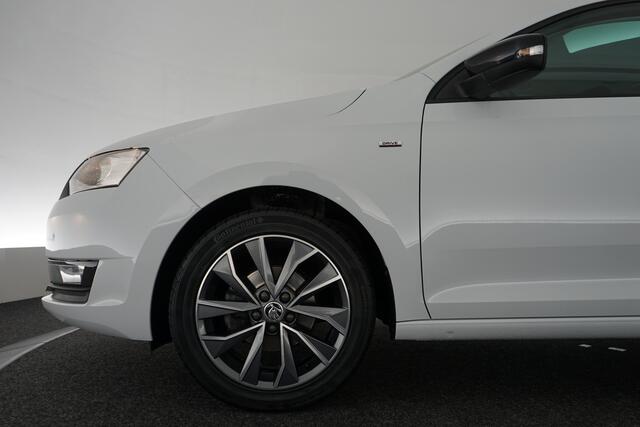 Skoda RAPID Spaceback 1.0 TSI Greentech Drive | Panoramdak | Trekhaak