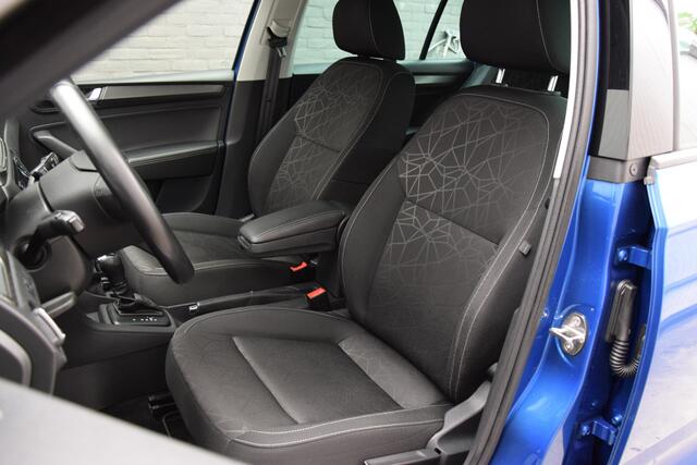 Skoda RAPID Spaceback 1.0 TSI Greentech Clever DSG Automaat | Org. NL | BOVAG Garantie | Trekhaak | Navigatie | Stoelverwarming | All Season Banden | Parkeersensoren Achter |