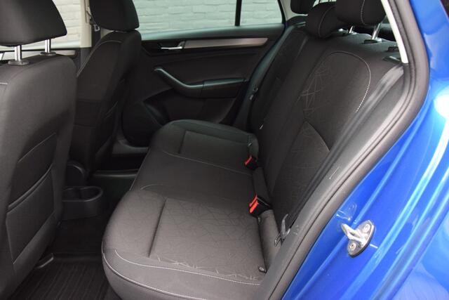 Skoda RAPID Spaceback 1.0 TSI Greentech Clever DSG Automaat | Org. NL | BOVAG Garantie | Trekhaak | Navigatie | Stoelverwarming | All Season Banden | Parkeersensoren Achter |