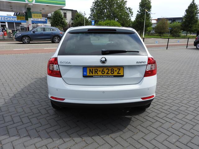Skoda RAPID Spaceback 1.2 TSI Greentech Drive DSG Automaat, Panoramadak, Trekhaak