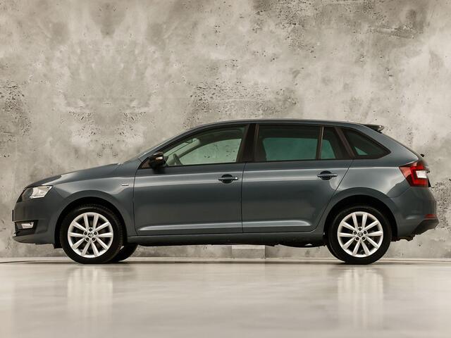 Skoda RAPID Spaceback 1.0 TSI Sport Automaat (PANORAMADAK, NAVIGATIE, CLIMATE, STOELVERWARMING, SPORTSTOELEN, GETINT GLAS, CRUISE, PARKEERSENSOREN, NIEUWSTAAT)