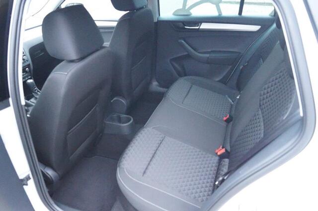Skoda RAPID Spaceback 1.0 TSI Drive 95pk AUTOMAAT - Trekhaak – foto 8