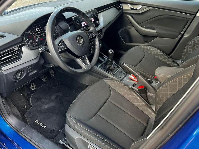 Skoda SCALA 1.0 TSI Ambition | NL Auto | Apple Carplay / Android Auto | Goed onderhouden | All Season banden |