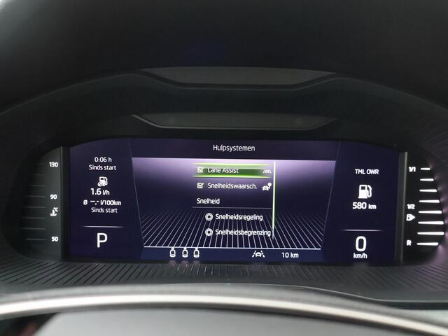 Skoda SCALA Business Edition 1.0 TSI 115 PK DSG | Automaat | Draadloos Apple CarPlay / Android Auto | Elek. Achterklep | Camera | 16" Lichtmetalen velgen |