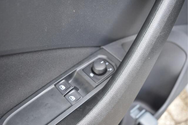 Skoda SCALA 116PK TSI Amb. Nap / Climate control / 12-2020 / Steel gray