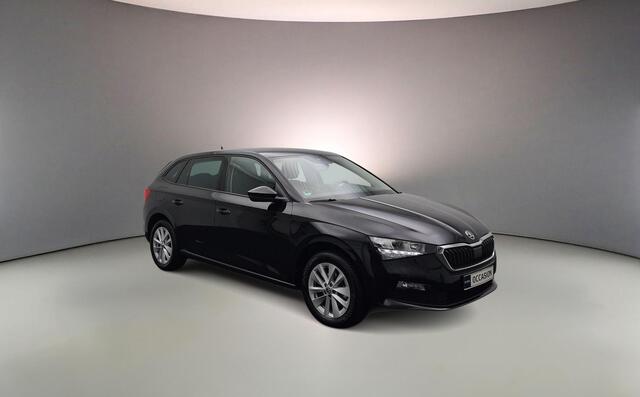 Skoda SCALA Ambition 1.0 TSI 110pk Cruise control, Airco, DAB, Radio, Bluetooth, App connect, LED koplampen, Parkeersensor achter