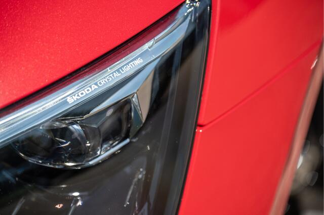 Skoda SCALA 1.0 TSI DSG Monte Carlo | Pano | Adapt. Cruise | El. Trekhaak | Camera | Stoel- Stuurverw.