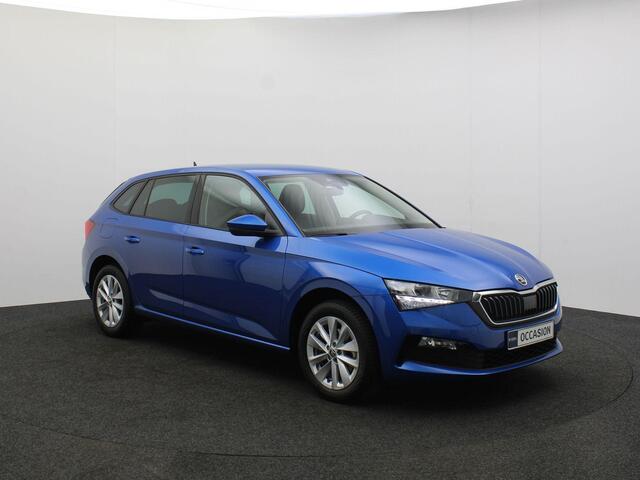 Skoda SCALA Ambition 1.0 TSI 110pk Cruise control, Airco, Parkeersensor achter, DAB, Radio, Bluetooth, LED koplampen, App connect