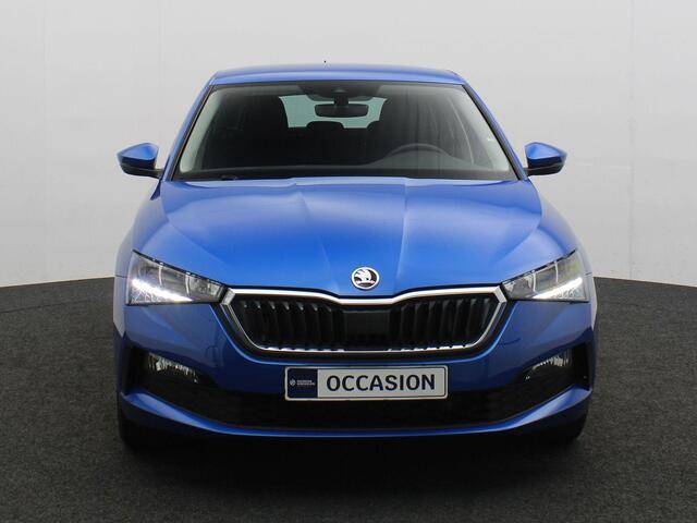 Skoda SCALA Ambition 1.0 TSI 110pk Cruise control, Airco, Parkeersensor achter, DAB, Radio, Bluetooth, LED koplampen, App connect