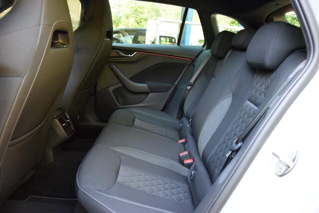 Skoda SCALA 1.0 TSI Sport Business DSG Automaat | Org. NL | BOVAG Garantie | Cruise & Climate Control | Parkeersensoren | Full LED | Sportstoelen | Apple Carplay / Android Auto |