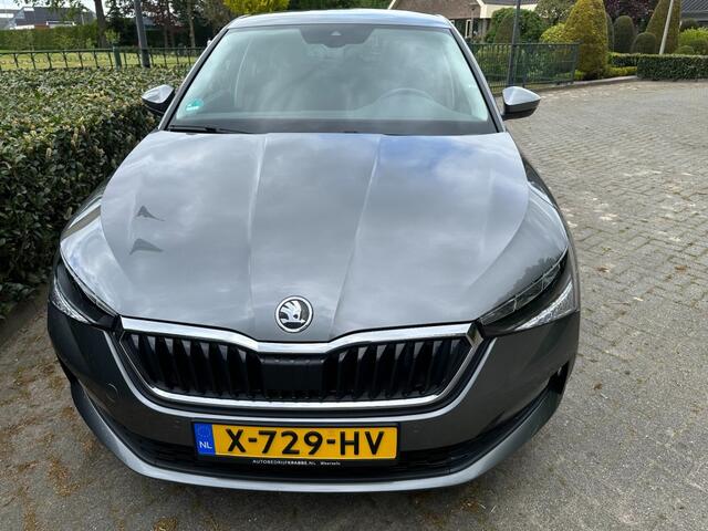 Skoda SCALA 1.0 TSI Businsess Edition Led / Camera / Carplay