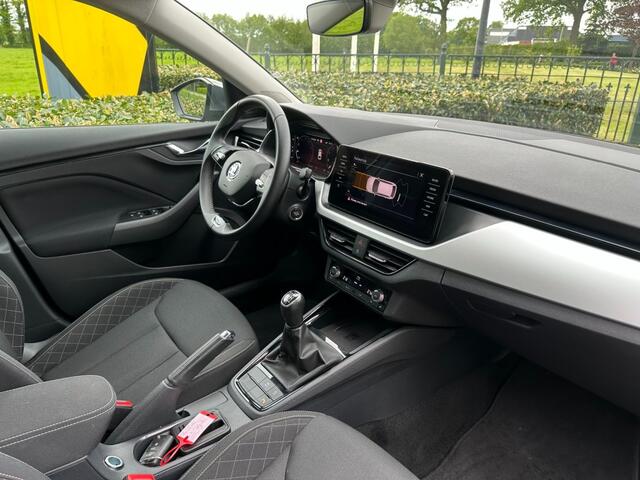 Skoda SCALA 1.0 TSI Businsess Edition Led / Camera / Carplay