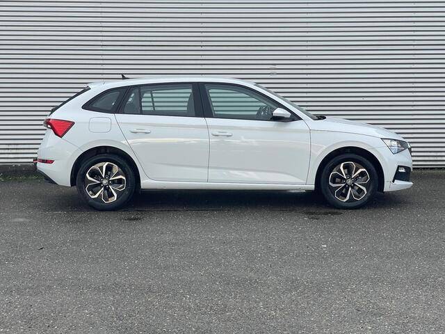 Skoda SCALA 1.5 TSI Business Edition - AUTOMAAT - TREKHAAK Skoda Scala 1.5 TSI Business Edition