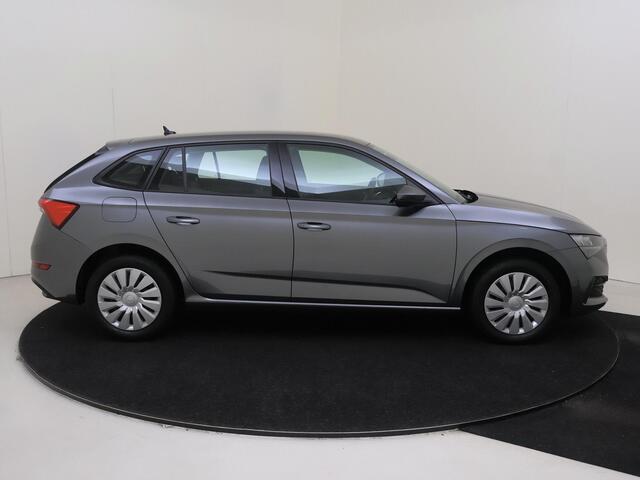Skoda SCALA 1.0 TSI Active | CarPlay | Lane assist | Bluetooth | Elektrische ramen voor | Airco |