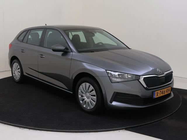 Skoda SCALA 1.0 TSI Active | CarPlay | Lane assist | Bluetooth | Elektrische ramen voor | Airco |