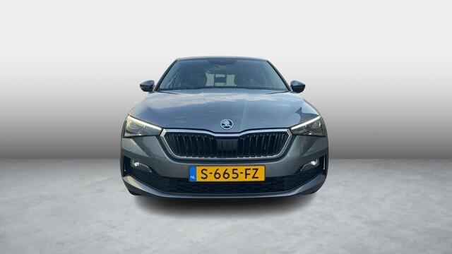 Skoda SCALA 1.0 TSI Business Edition Trehaak af Fabriek,Leder Alcantara