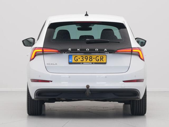Skoda SCALA 1.0 TSI 115pk First Edition clima trekhaak 17'lm parkeersensors stoelverwarming
