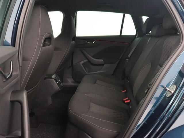Skoda SCALA 1.0 TSI Sport | Stoelverwarming | Camera | Climate control | Carplay | Full LED | Cruise control | Parkeerhulp
