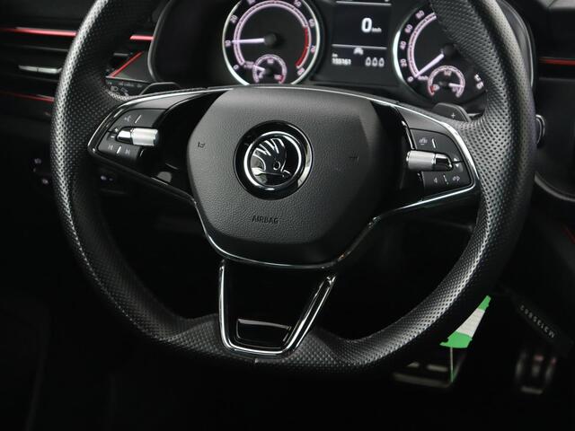 Skoda SCALA 1.0 TSI Sport | Stoelverwarming | Camera | Climate control | Carplay | Full LED | Cruise control | Parkeerhulp
