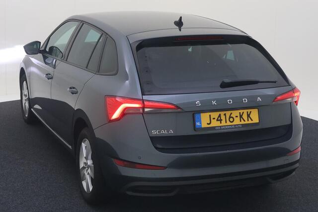 Skoda SCALA 1.0 TSI 116 PK Ambition / App connect / Climate controle / Parkeersensoren achter / Lichtmetaal 16 inch /