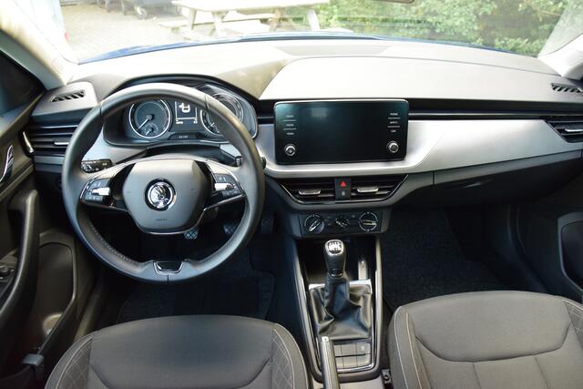 Skoda SCALA 1.0 TSI Online Edition 111PK | Org. NL | BOVAG Garantie | Parkeersensoren | Full LED | DAB+ | Apple Carplay/Android Auto | Cruise Control | 16'' Velgen | Multifunctioneel Stuurwiel |