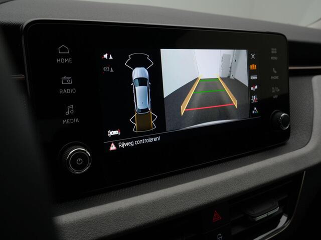 Skoda SCALA 1.0 TSI 115 pk Business Edition | LED koplampen| Achteruitrijcamera | Stoelverwarming | Apple Carplay/Android Auto