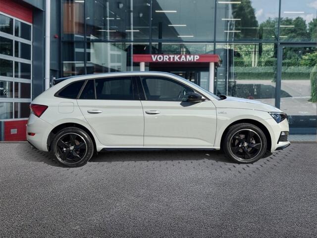 Skoda SCALA 1.5 TSI DSG MONTE CARLO GLAS-DAK/TREKHAAK/CAMERA/NAVI/CARPLAY