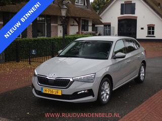 skoda-scala-1.5tsi-dsg7-acc-full-le
