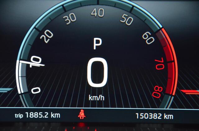 Skoda SCALA 1.0 TSI Sport Business Led/Navi/Ecc/Pdc/Achteruitrijcamera/Panoramadak/Sportstoelen/Virtual Cockpit