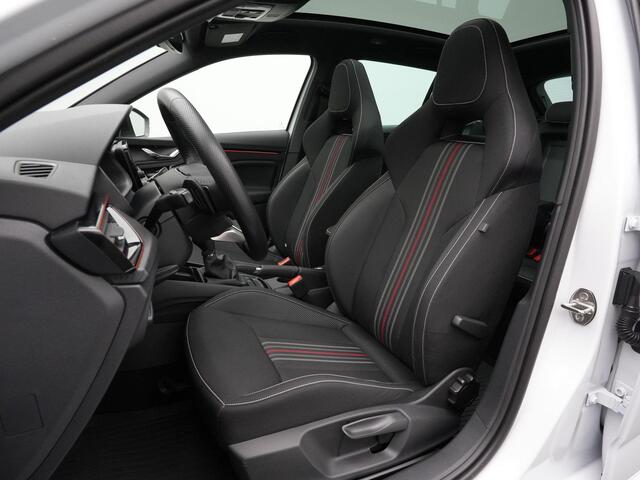 Skoda SCALA 1.0 TSI 115 pk DSG Monte Carlo | Panoramadak | Matrix LED | Achteruitrijcamera | Stoelverwarming | Carplay