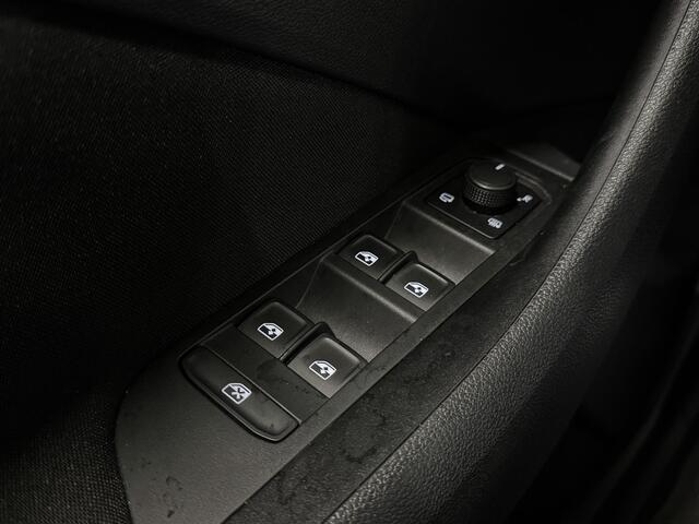 Skoda SCALA 1.5 TSI Monte Carlo | Automaat | Camera | Navi | Carplay | Stoelverwarming voor | Clima | ( Vesteging - Nieuwegein)