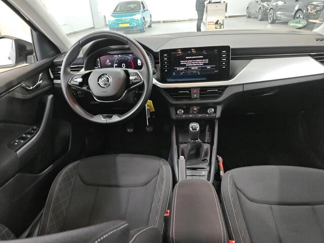 Skoda SCALA 1.0 TSI Ambition / FABRIEKSGARANTIE T/M 9-2027/ PARK. SENSOREN/ VIRTUAL COCKPIT/ CRUISE/ LED/ NAVI/ CLIMA/ 16" LMV