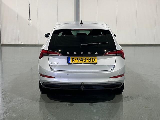 Skoda SCALA 1.0 TSI DSG Sport Business Wegklapbare trekhaak - Digitaal dashboard - Navigatie - Stoelverwarming