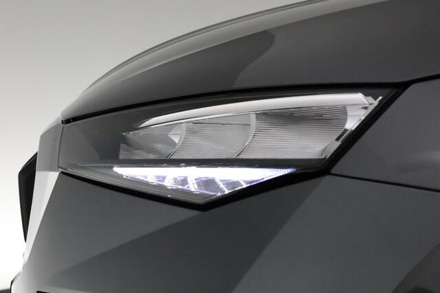 Skoda SCALA Essence 1.0 TSI 70 kW / 95 pk | Apple Carplay | Parkeersensoren | Technology Pack | Cruise Control