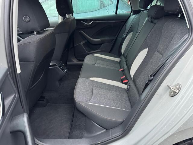 Skoda SCALA 1.0 TSI BUSINESS EDITION virtual cockpit sound system