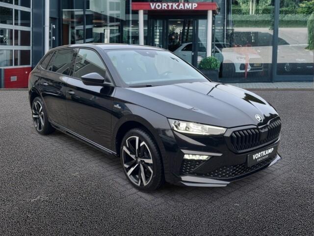 Skoda SCALA 1.5 TSI DSG MONTE CARLO TREKHAAK/CAMERA/STOEL+STUURVERW/GLAZENDAK