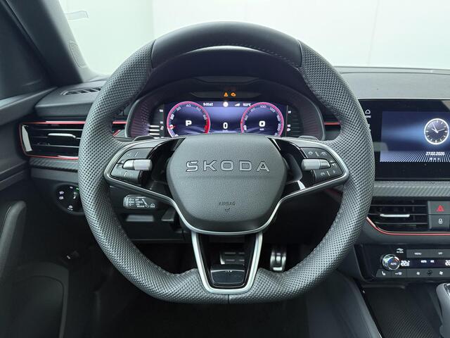 Skoda SCALA Monte Carlo 1.0 TSI 115 PK DSG | Automaat | Winterpakket | Adaptieve cruise control | 18" Lichtmetalen velgen |