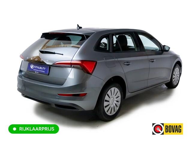 Skoda SCALA 1.0 TSI Ambition Comfort AUT. 110 PK Stoel- en stuurverwarming , Climate control , Apple Carplay, Android auto, PDC achter All season banden
