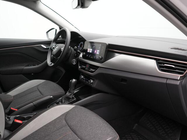 Skoda SCALA 1.5 TSI Sport Business Automaat 150pk | Trekhaak | Stoelverwarming | Cruise Control | Climate Control | Apple Carplay | Front Assist | LED Koplampen |