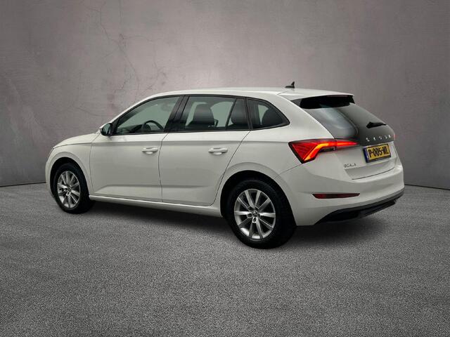 Skoda SCALA Ambition 1.0 TSI 110pk Cruise control, App connect, LED koplampen, Airco, DAB, Radio, Bluetooth