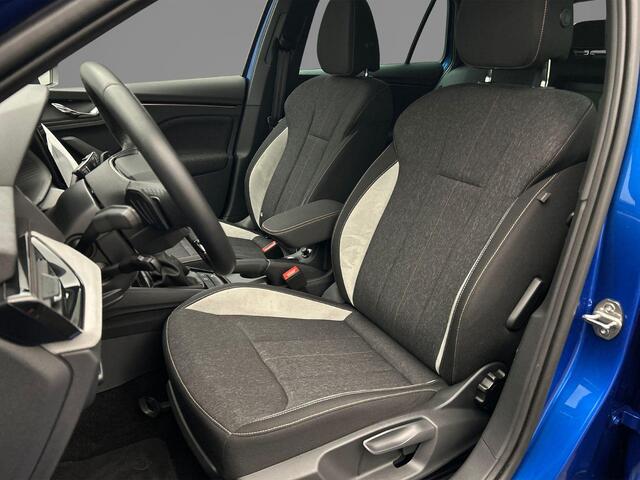 Skoda SCALA Business Edition 1.0 TSI 110pk DSG Automaat Adaptive cruise control, Panoramadak, Navigatie, LED koplampen, Achteruitrijcamera, Parkeersensoren, App connect, DAB, Radio