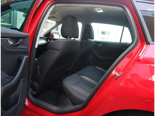 Skoda SCALA 1.0 TSI Business Edition Automaat BTW Auto