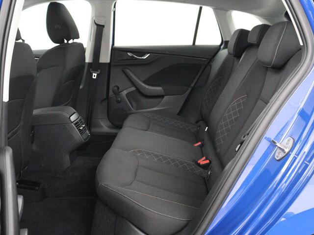 Skoda SCALA 1.0 TSI Ambition | Automaat | Trekhaak | Carplay | Airco | Cruise control | Bluetooth | Full LED