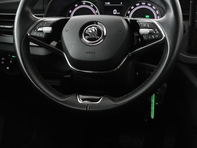 Skoda SCALA 1.0 TSI Ambition | Automaat | Trekhaak | Carplay | Airco | Cruise control | Bluetooth | Full LED