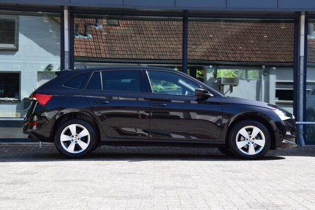 Skoda SCALA 1.0 TSI 110PK Sport Business | Org. NL | BOVAG Garantie | 16'' Velgen met All Season Banden | PDC Voor&Achter | Sunset | Apple Carplay/Android Auto | Virtual Dashboard | Navigatie | Apple Carplay/Android Auto |