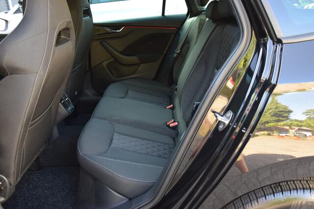 Skoda SCALA 1.0 TSI 110PK Sport Business | Org. NL | BOVAG Garantie | 16'' Velgen met All Season Banden | PDC Voor&Achter | Sunset | Apple Carplay/Android Auto | Virtual Dashboard | Navigatie | Apple Carplay/Android Auto |