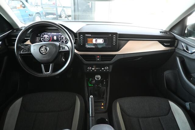 Skoda SCALA 1.0 TSI Business Edition Clima Carplay Stoelverwarming Virtual Rijklaarprijs! Inruil Mogelijk!